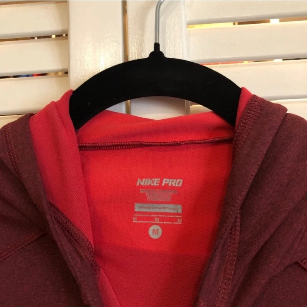 Nike Pro Hoodie